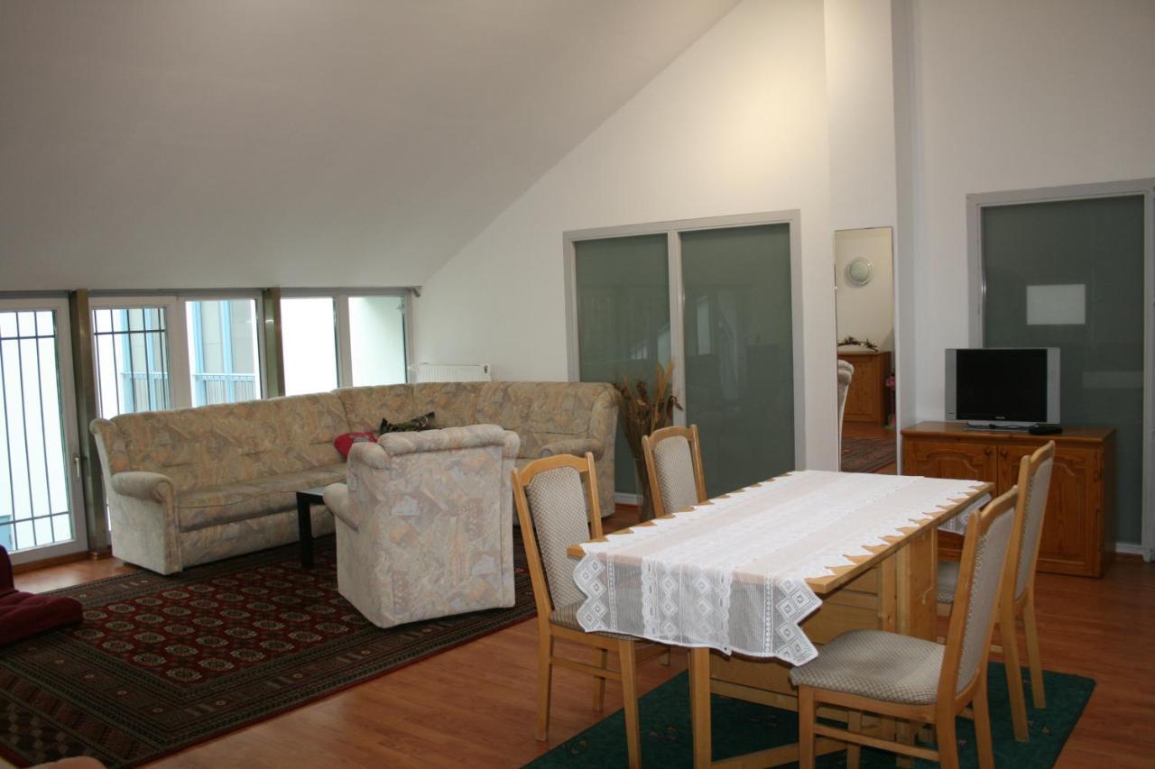 Krug'S Family Hostel Und Restaurant 魏尔海姆 外观 照片