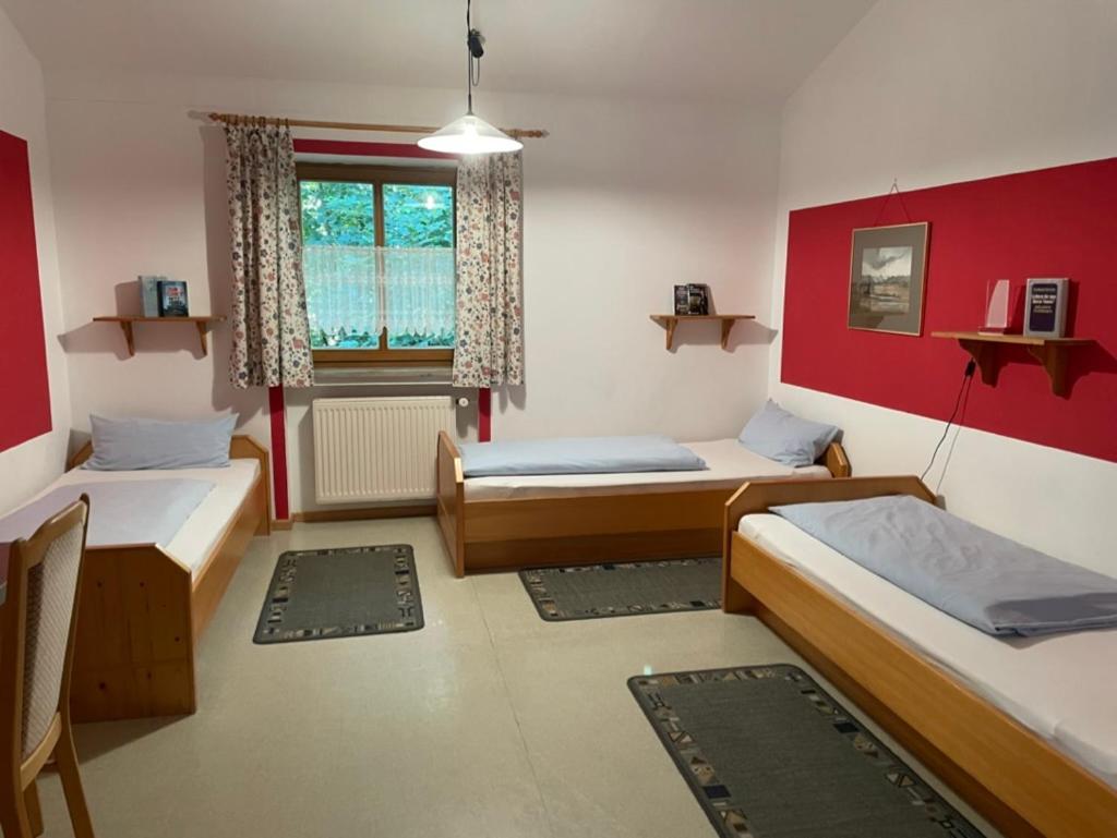 Krug'S Family Hostel Und Restaurant 魏尔海姆 外观 照片